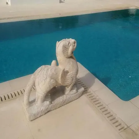 Sleeps 4 Pool Wifi T691448 別荘 カレタ・デ・ファマラ