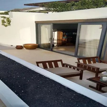Sleeps 4 Pool Wifi T691448 別荘 *
